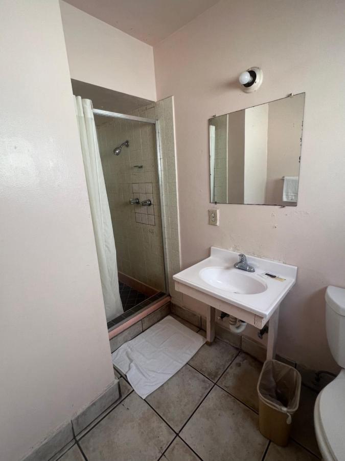 Keystone Motel Norwalk Luaran gambar